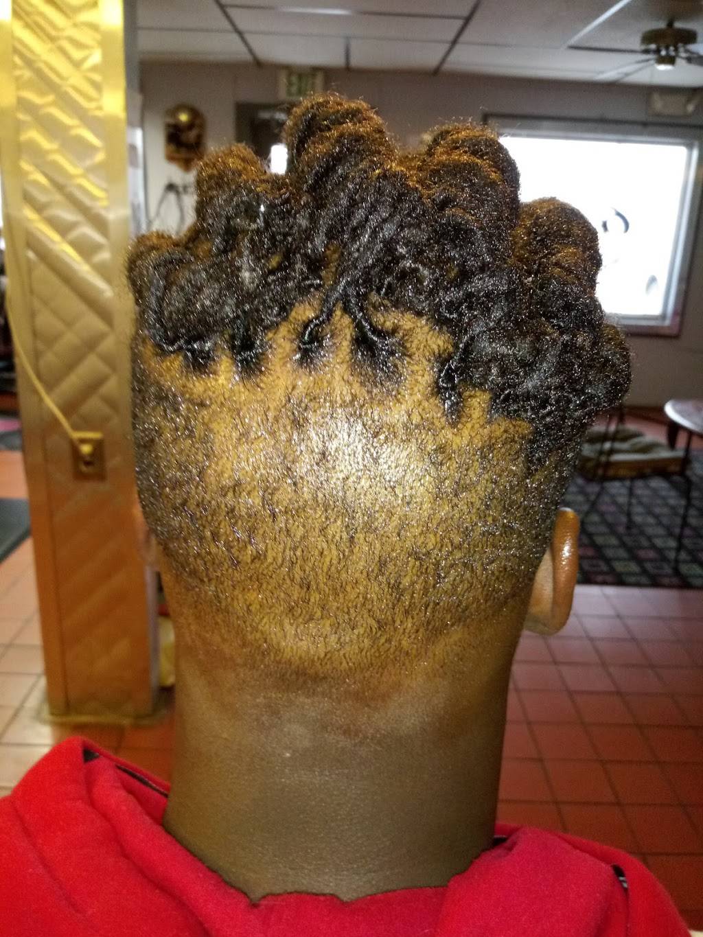 Scissors Edge | 2400 Camp Jackson Rd, East St Louis, IL 62206, USA | Phone: (618) 337-5119