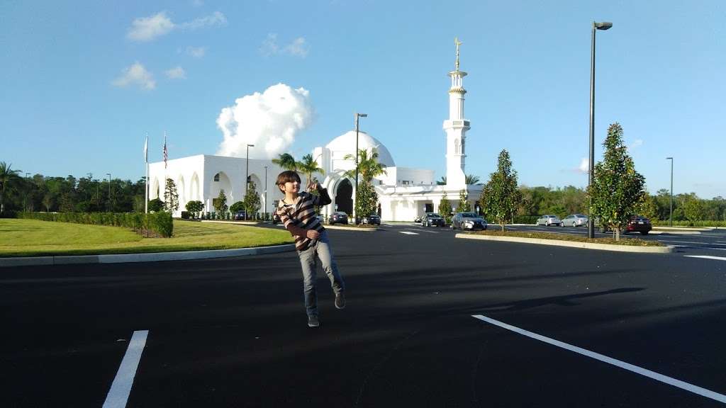 Husseini Islamic Center | 786 Myrtle St, Sanford, FL 32773