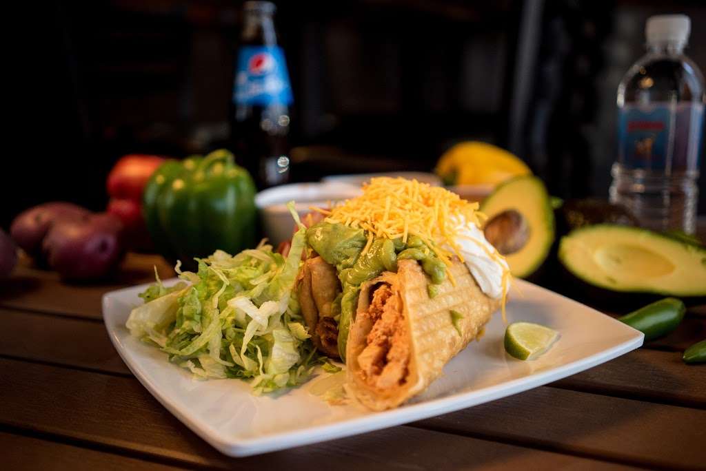 Primos Mexican Food & Cantina | 2322 Proctor Valley Rd, Chula Vista, CA 91914, USA | Phone: (619) 482-4411