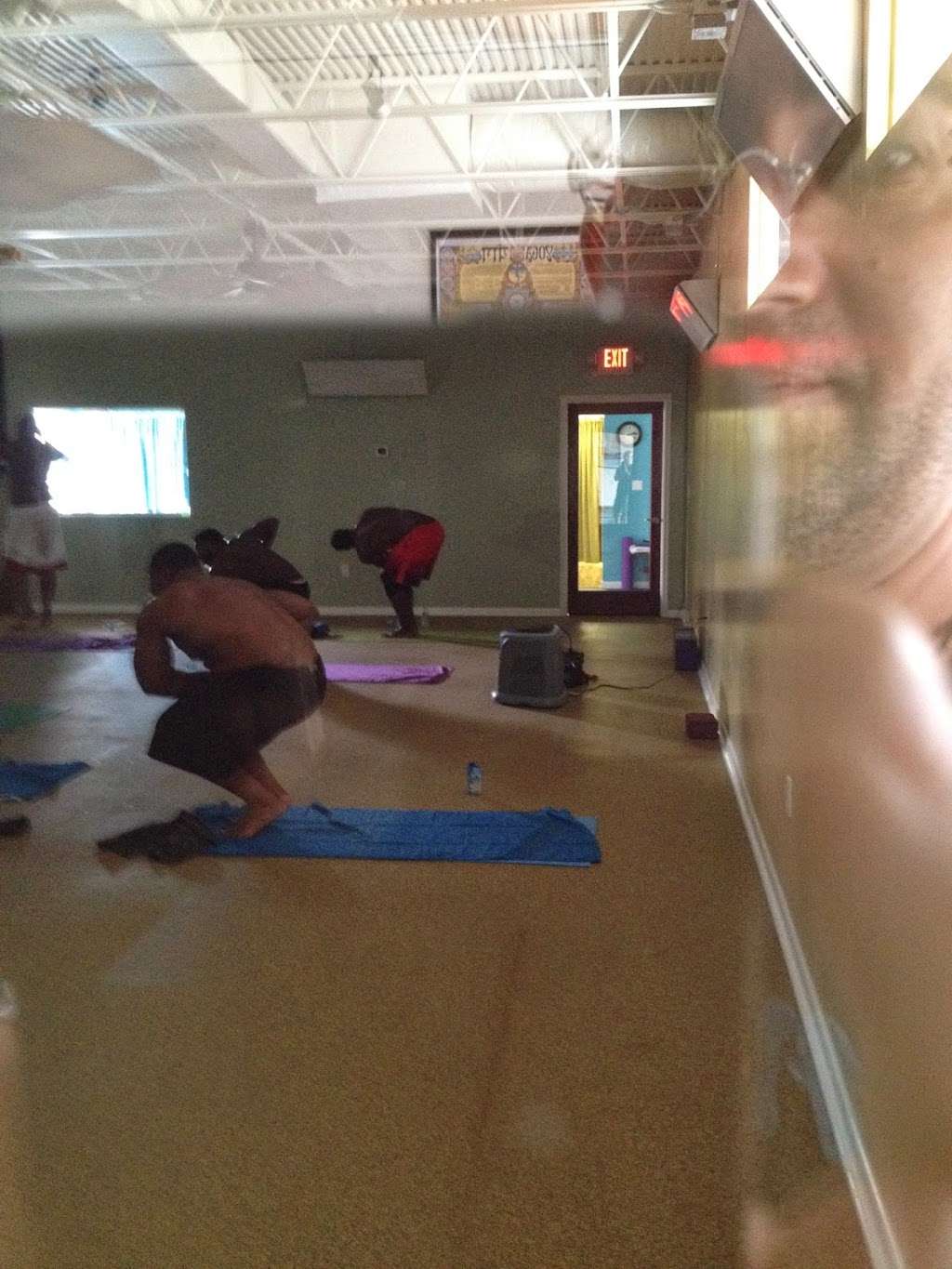 HOT YOGA BOCA RATON YOGA AURA | 2910 N Federal Hwy, Boca Raton, FL 33431 | Phone: (561) 409-0811