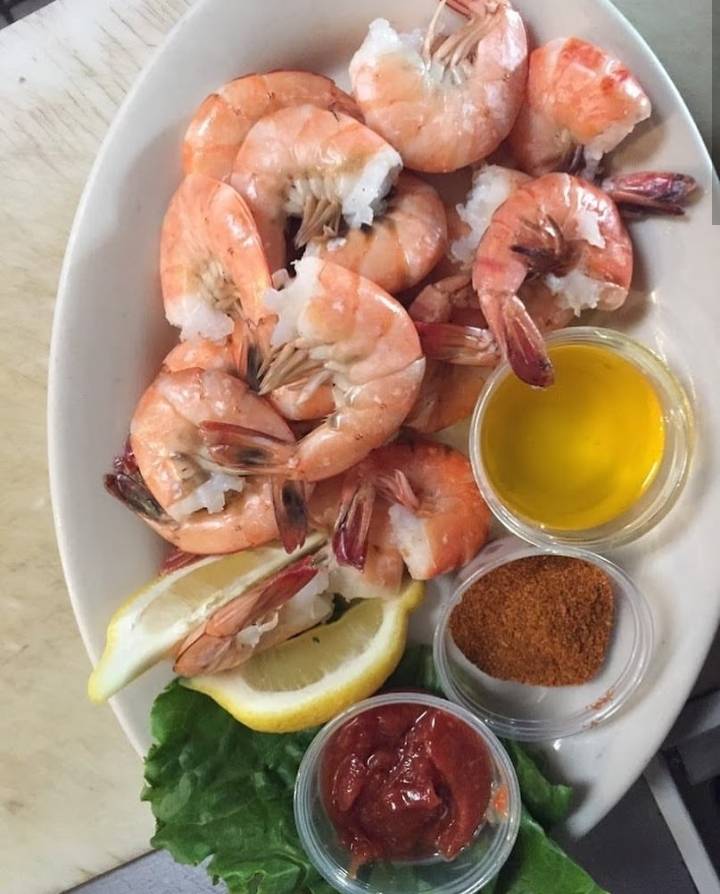 Winstons Raw Bar & Grill | 1620 Cedar Rd suit# 104, Chesapeake, VA 23323, USA | Phone: (757) 609-3742