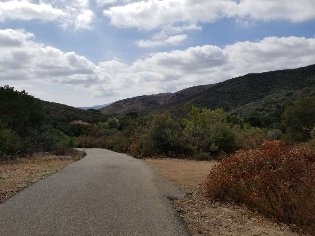 Oak Canyon Trail | 5398 Bromely Dr, Oak Park, CA 91377, USA