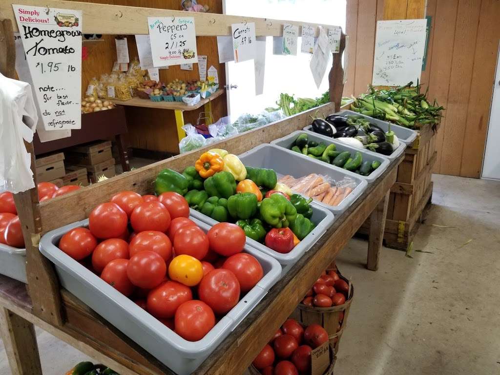 Wayside Produce | 900 Reading Rd, East Earl, PA 17519, USA | Phone: (717) 445-7290