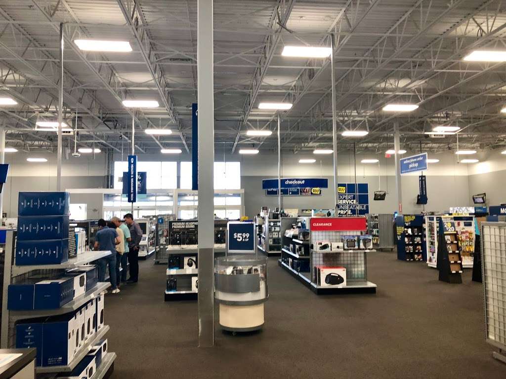 Best Buy | 10777 North Fwy, Houston, TX 77037, USA | Phone: (281) 847-4019