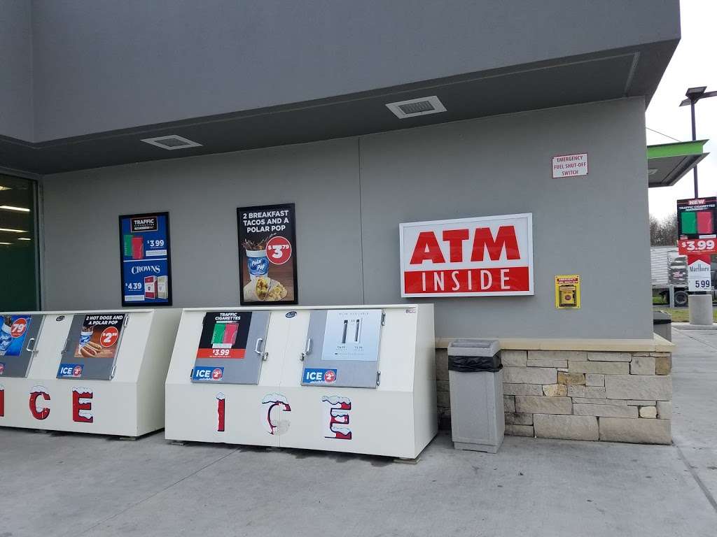 Circle K | 20887 TX-35, Sweeny, TX 77480, USA | Phone: (979) 647-1065