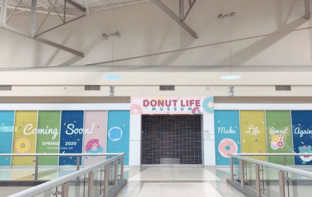 Donut Life Museum | 2036A Westminster Mall, Westminster, CA 92683, USA | Phone: (714) 253-7901