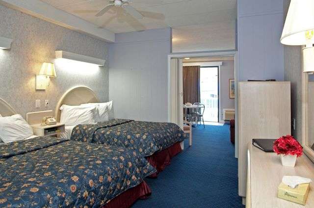 Adventurer Oceanfront Inn | 5401 Ocean Ave, Wildwood, NJ 08260, USA | Phone: (609) 522-0029