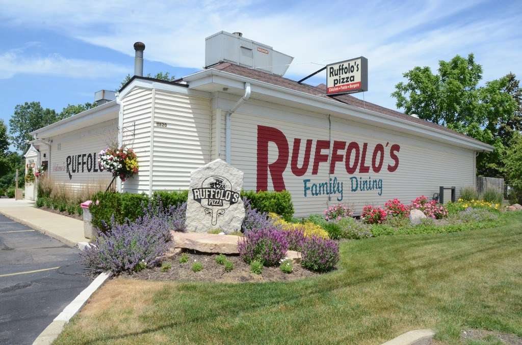 Ruffolos Pizza | 11820 Sheridan Rd, Pleasant Prairie, WI 53158 | Phone: (262) 694-4003