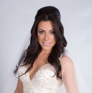 Cruzs Bridal | 28100 Bouquet Canyon Rd, Santa Clarita, CA 91350 | Phone: (661) 263-2990