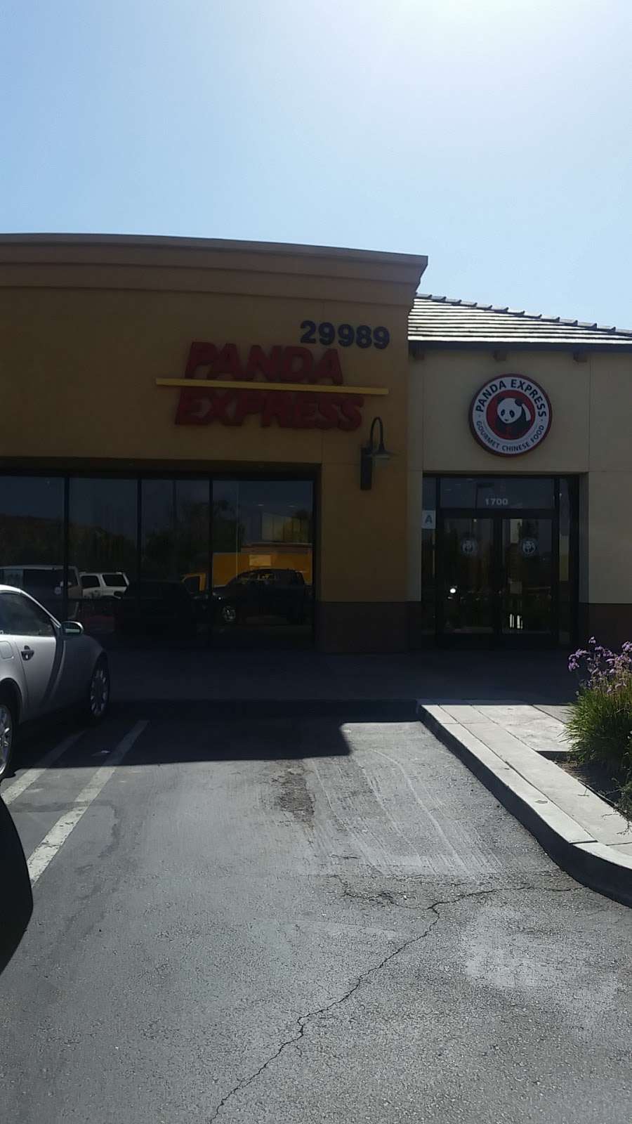 Panda Express | 29989 Canyon Hills Rd, Lake Elsinore, CA 92532, USA | Phone: (951) 246-2663