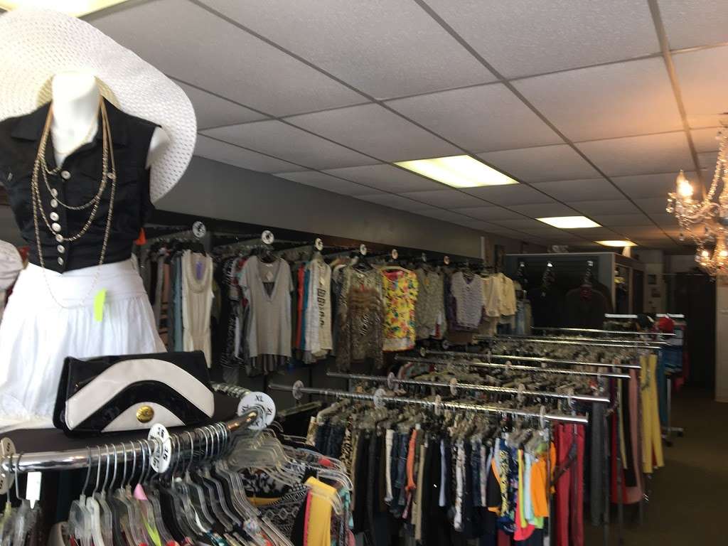 Twice As Nice Resale Shop | 109 Meadow Pkwy, League City, TX 77573 | Phone: (281) 538-1327