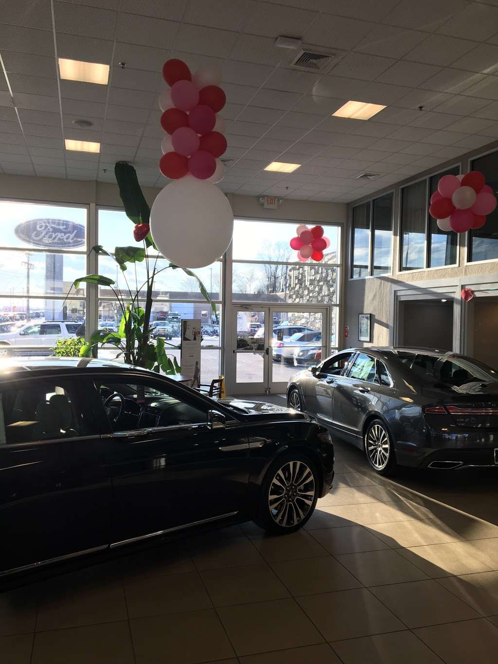 Apple Ford Lincoln of York | 1801 Whiteford Rd, York, PA 17402, USA | Phone: (717) 876-6271