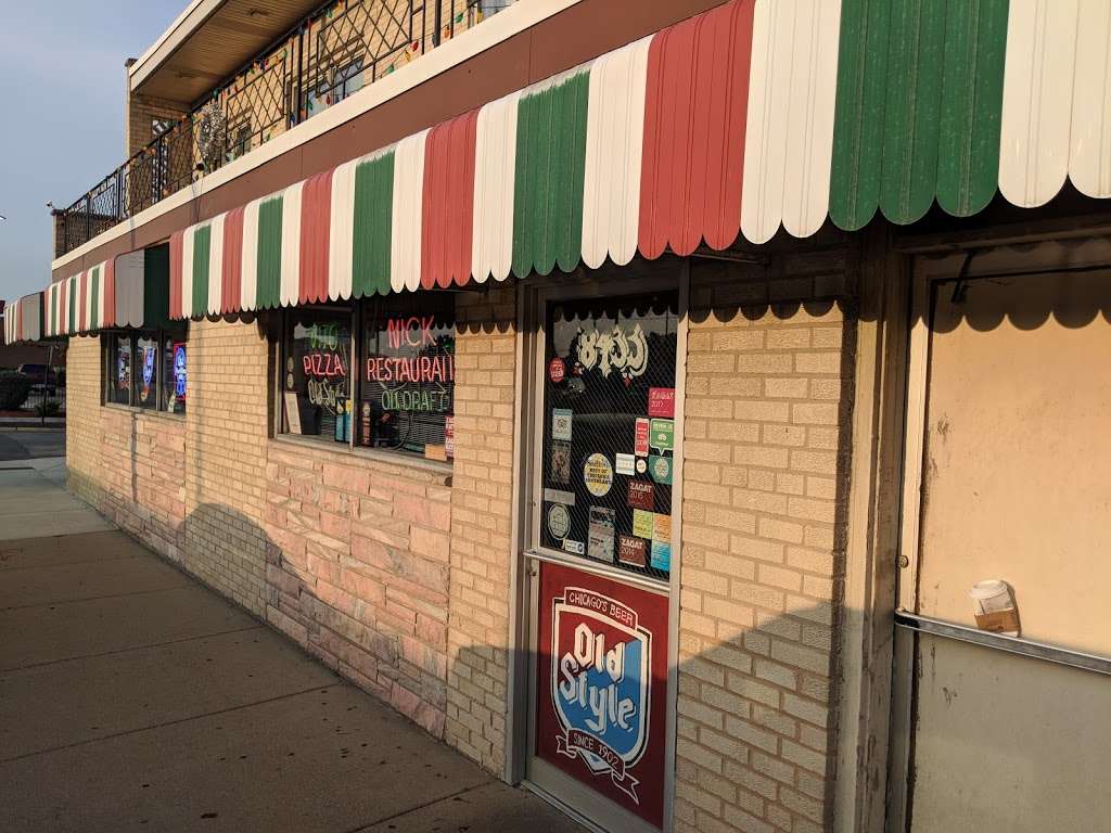 Vito & Nicks Pizzeria | 8433 S Pulaski Rd, Chicago, IL 60652, USA | Phone: (773) 735-2050