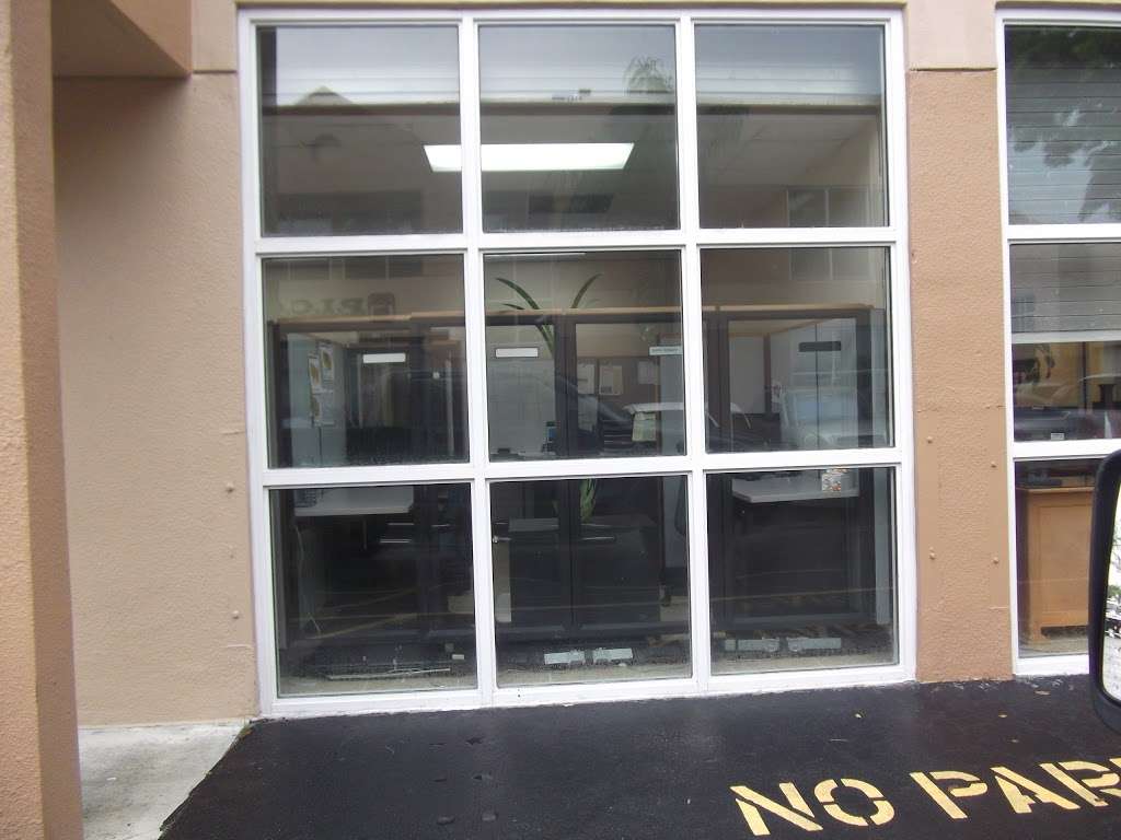 Universal Windows & Doors | 71 NW 166th St, Miami, FL 33169, USA | Phone: (305) 949-9030