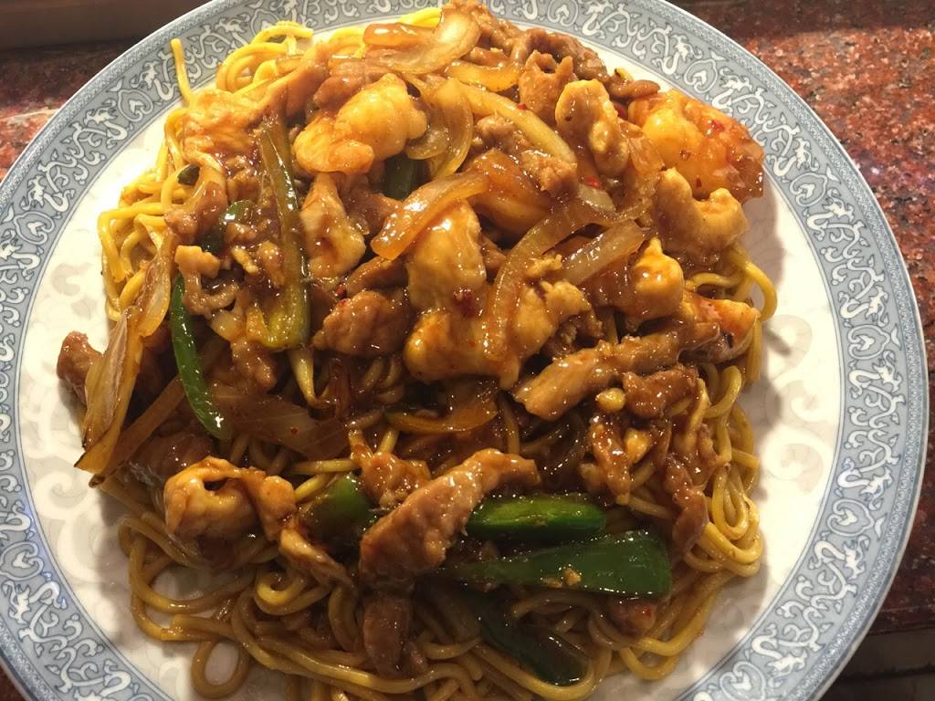 Bai Wei Asian Diner | 1845 Rock Rd, Wichita, KS 67207, USA | Phone: (316) 689-8900