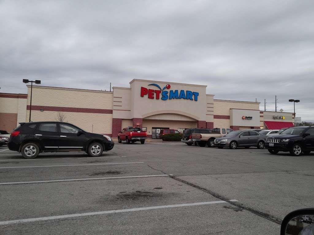 PetSmart | 15200 Shawnee Mission Pkwy, Shawnee, KS 66217, USA | Phone: (913) 248-9300