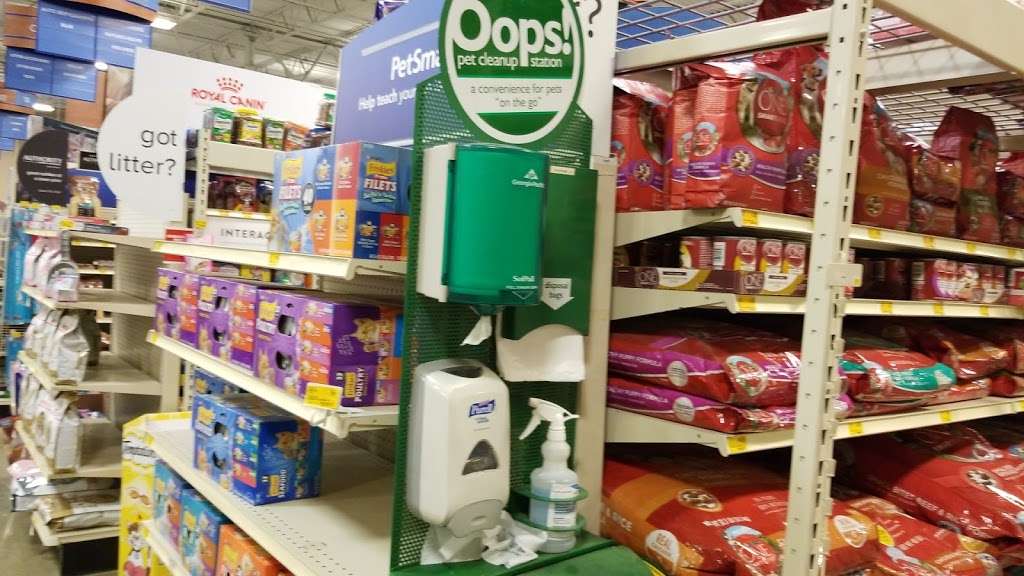 PetSmart | 145 Promenade Blvd, Bridgewater, NJ 08807, USA | Phone: (732) 748-7266