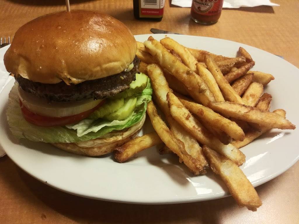 Executive Diner | 2516 W Sylvania Ave, Toledo, OH 43613, USA | Phone: (419) 472-3447