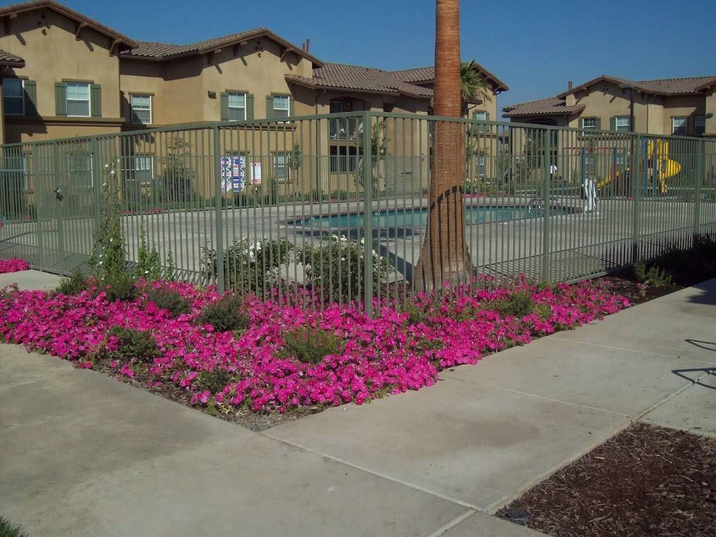 Sandstone Apartmetns | 1515 E Jensen Ave, Fresno, CA 93706, USA | Phone: (559) 486-2005