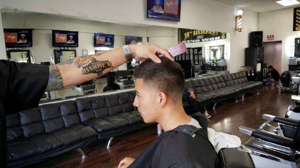 MAYWOOD BARBER LOUNGE | 4035 Slauson Ave, Maywood, CA 90270, USA | Phone: (562) 296-7631