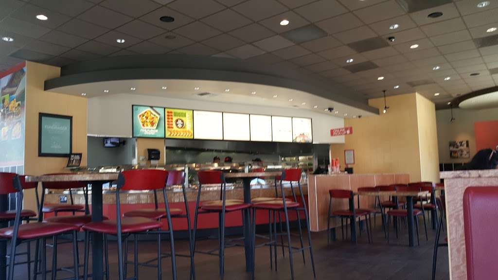 Panda Express | 31880 Castaic Rd, Castaic, CA 91384 | Phone: (661) 607-0117