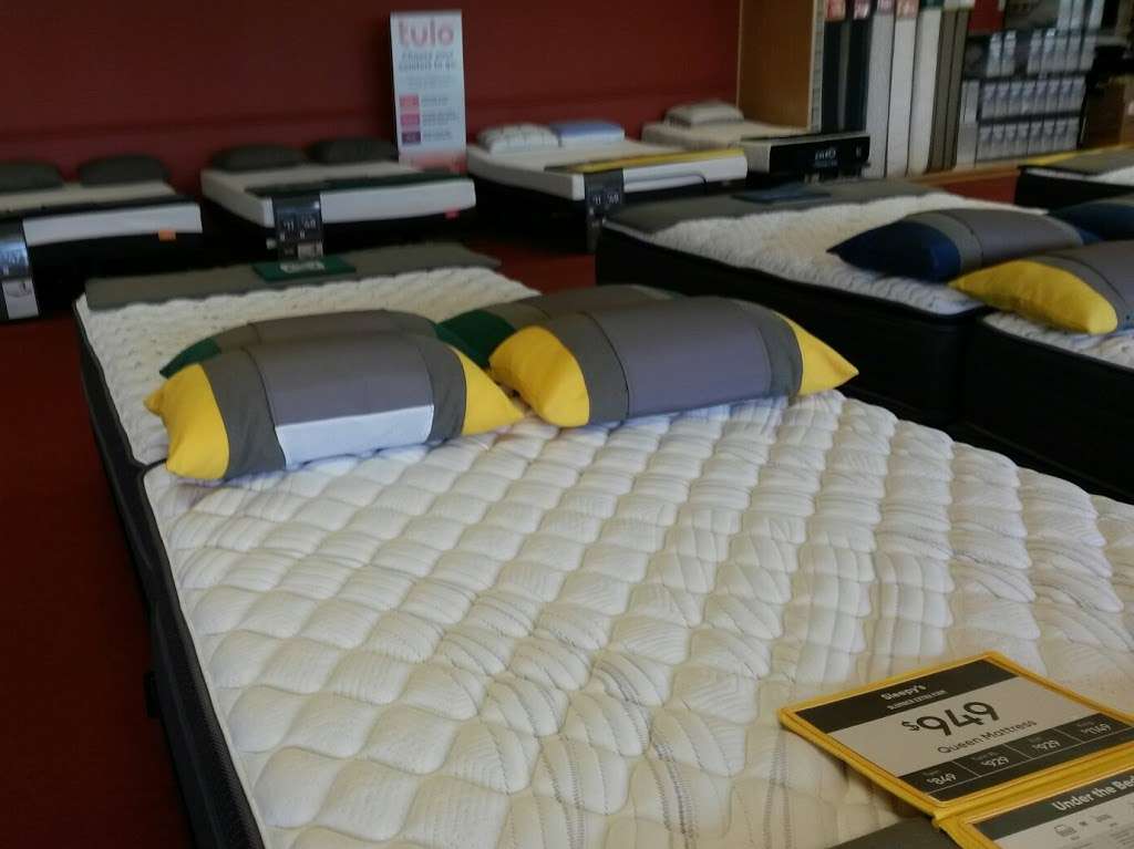 Mattress Firm Mount Olive | 50 International Dr S Ste D10, Flanders, NJ 07836, USA | Phone: (973) 347-2968