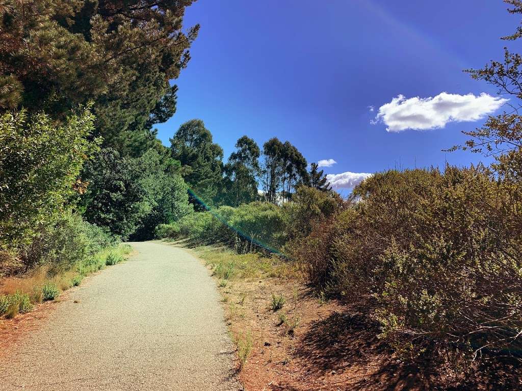 Seaview Trailhead | Seaview Trail, Orinda, CA 94563