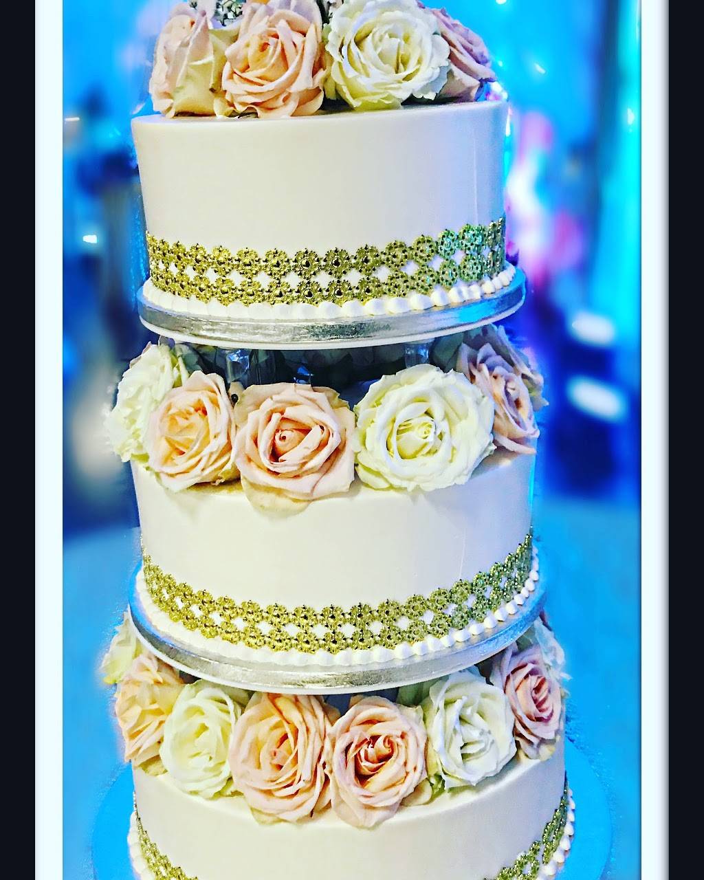 Claudias Cakes | 136 W Bedford Euless Rd, Hurst, TX 76053, USA | Phone: (817) 282-2253