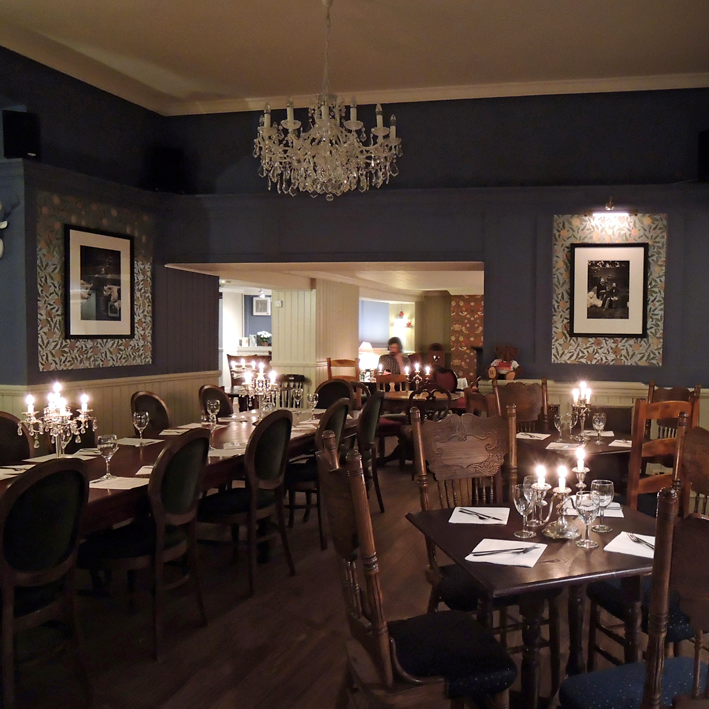 The William Morris Bar & Kitchen | 807-811 Forest Rd, Walthamstow, London E17 4JD, UK | Phone: 020 8527 1712