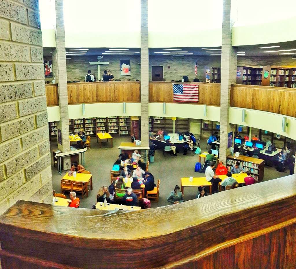 Cherokee High School 120 Tomlinson Mill Rd, Marlton, NJ 08053