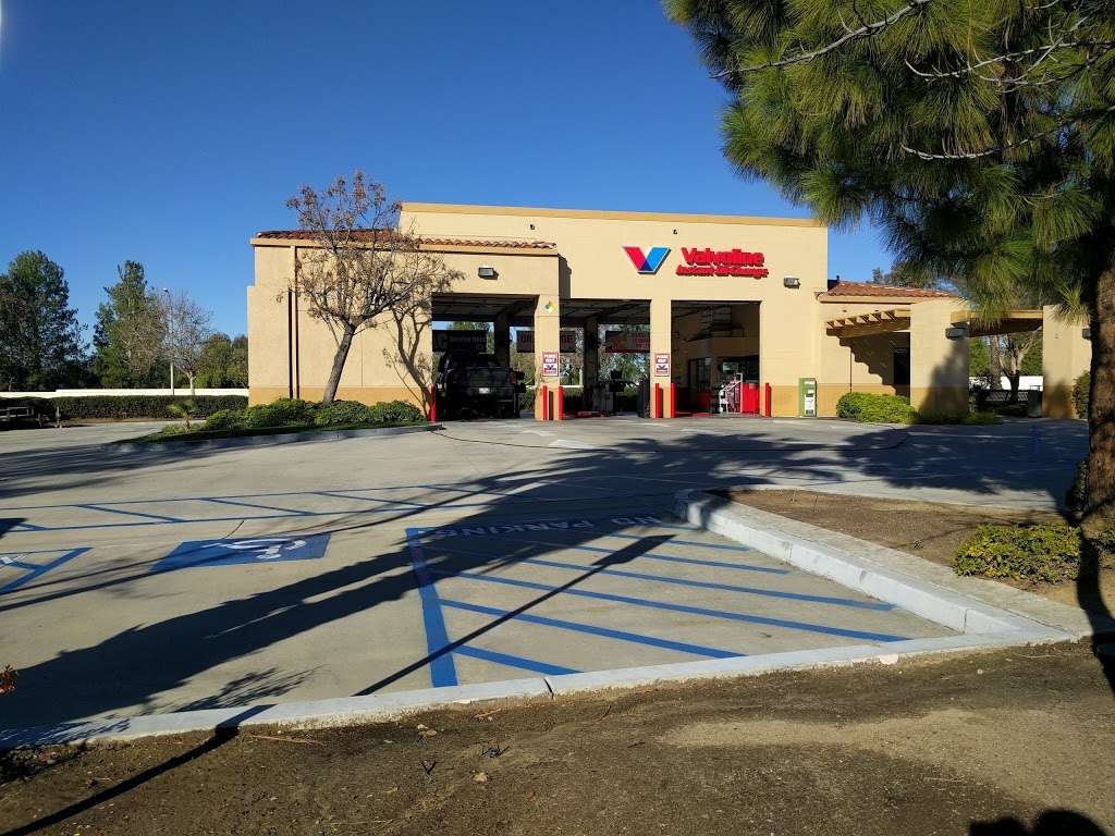 Valvoline Instant Oil Change | 40430 California Oaks Rd, Murrieta, CA 92562, USA | Phone: (951) 696-2882