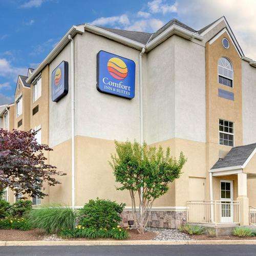 Comfort Inn & Suites Airport Dulles-Gateway | 45515 Dulles Plaza, Sterling, VA 20166 | Phone: (703) 471-5005