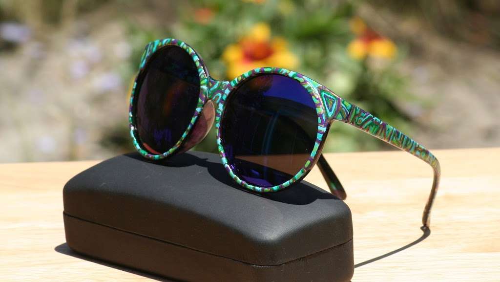 Sunglass Shenanigans | W McFadden Ave & Springdale St, Huntington Beach, CA 92647, USA | Phone: (714) 501-3074