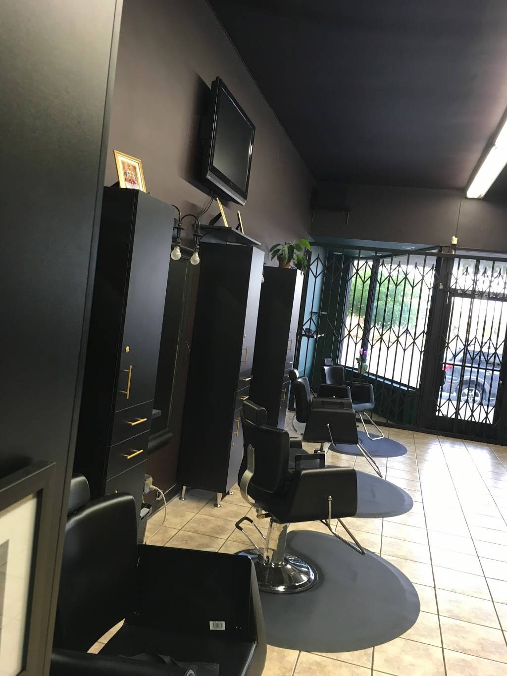 CrownD Barber Lounge | 13343 Hawthorne Blvd, Hawthorne, CA 90250, USA | Phone: (310) 848-7312