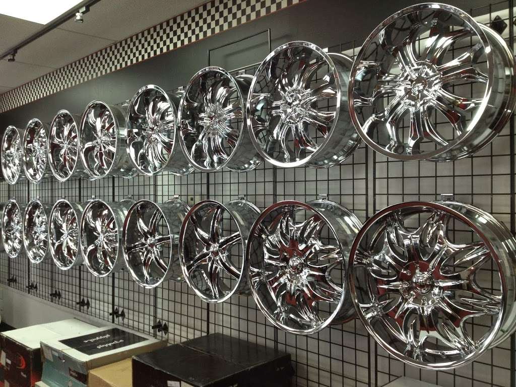 RNR Tire Express | 1257 Cherry Rd, Rock Hill, SC 29732, USA | Phone: (803) 325-2350