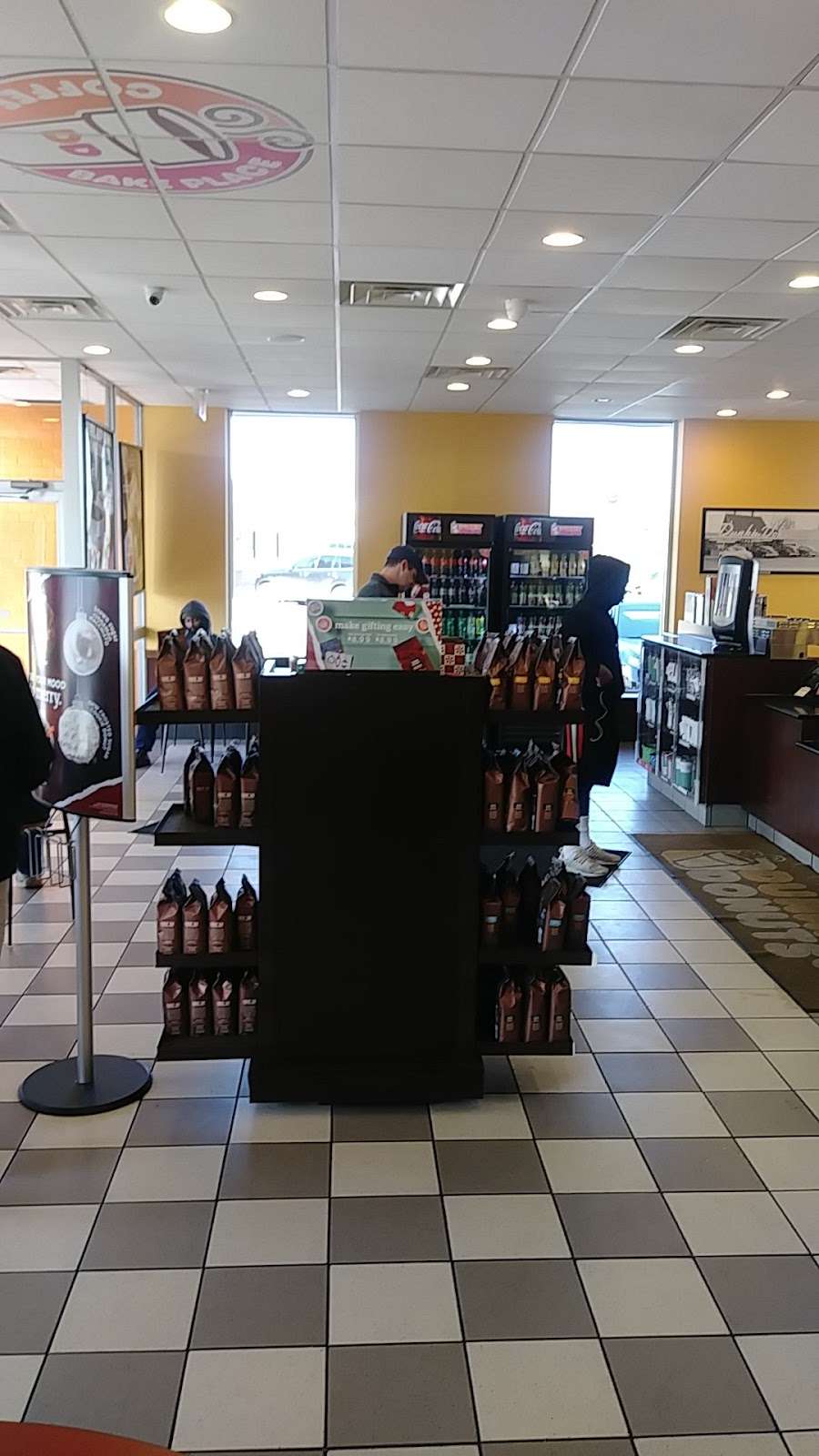 Dunkin | 7601 Lindbergh Blvd, Philadelphia, PA 19153, USA | Phone: (215) 365-4291