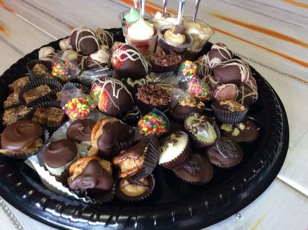 Devour Desserts | 671 Bridgeton Pike, Mantua Township, NJ 08051, USA | Phone: (856) 468-8000