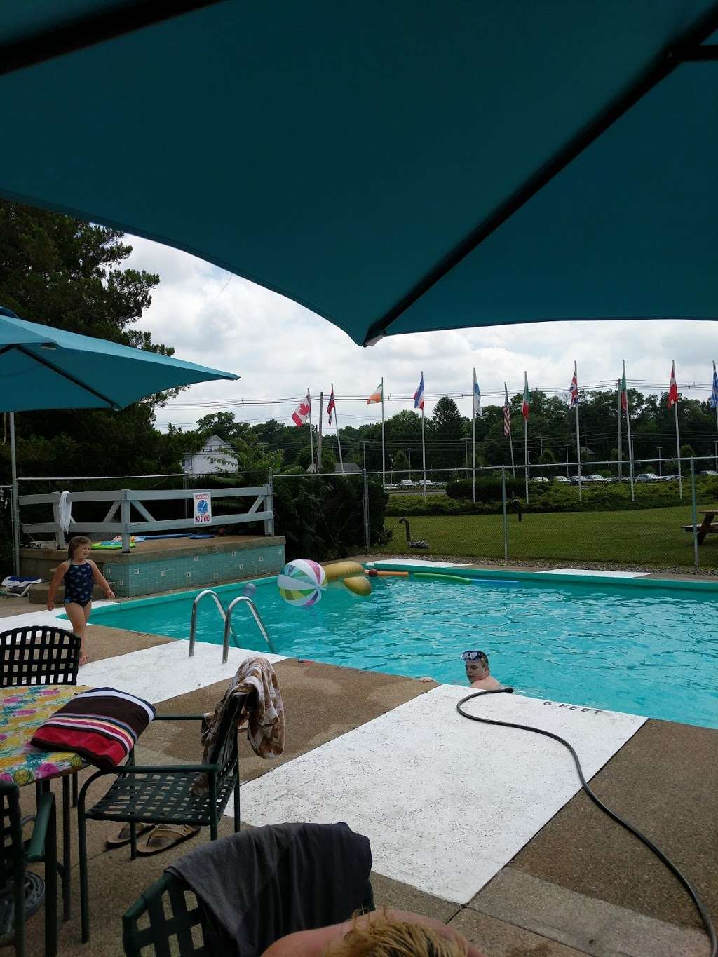 Pineapple Inn | 633 S Washington St, North Attleborough, MA 02760, USA | Phone: (508) 695-9324