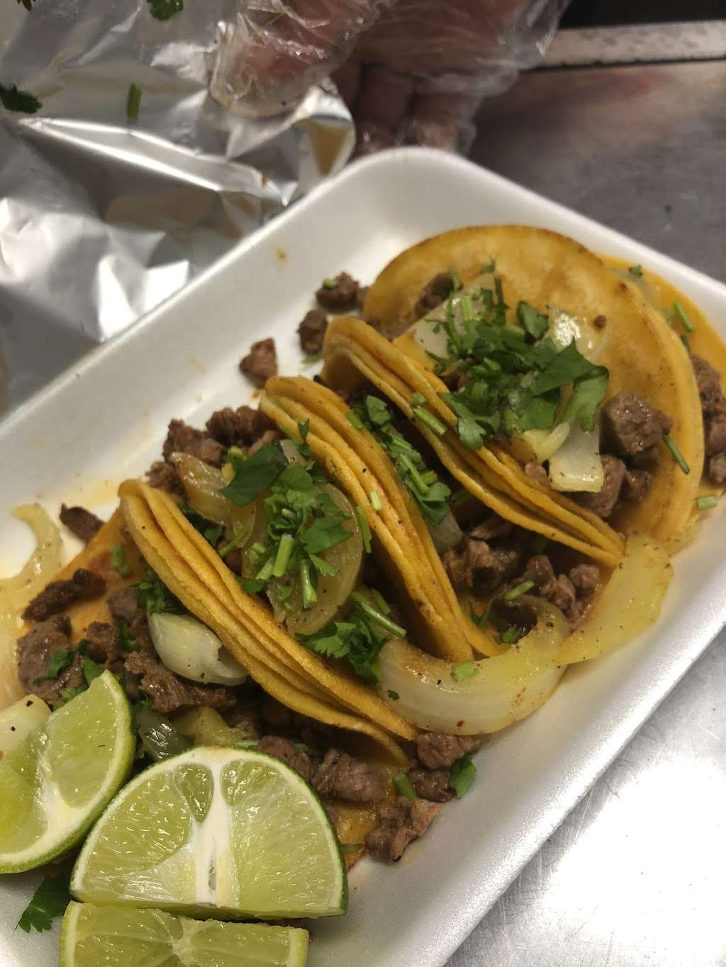 Taqueria Las Palmas | 100 E Railroad Ave, Boling-Iago, TX 77420 | Phone: (832) 362-8741