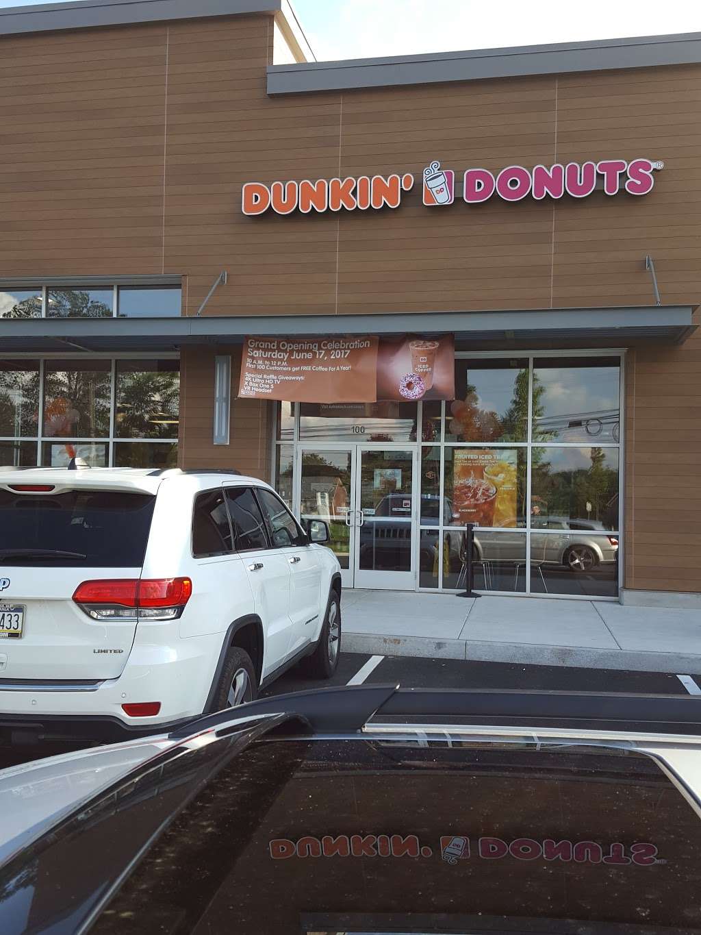 Dunkin Donuts | 390 Schuylkill Rd, Phoenixville, PA 19460, USA | Phone: (484) 474-7774