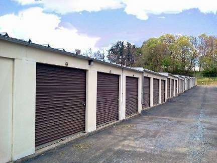 Willow Self Storage | 3300 Willow Street Pike, Willow Street, PA 17584, USA | Phone: (717) 464-9551