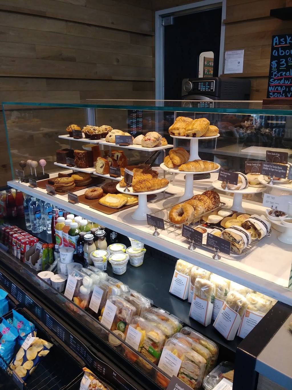 Starbucks | 745 Ocean St, Santa Cruz, CA 95060, USA | Phone: (831) 247-2360