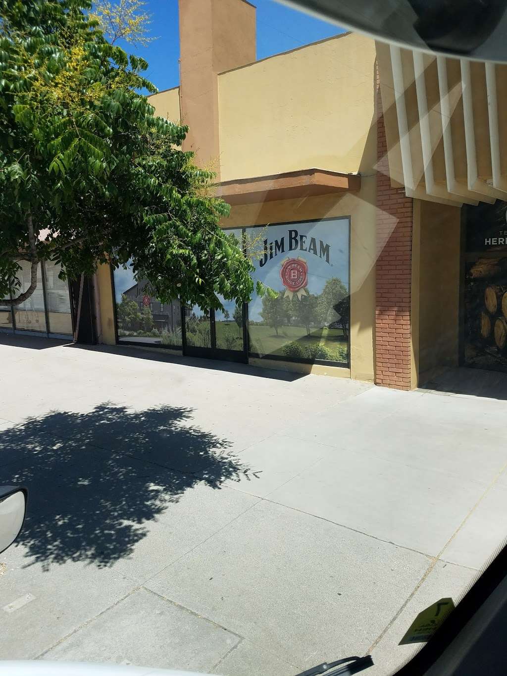 Mission Wine & Spirits | 1801 E Washington Blvd, Pasadena, CA 91104