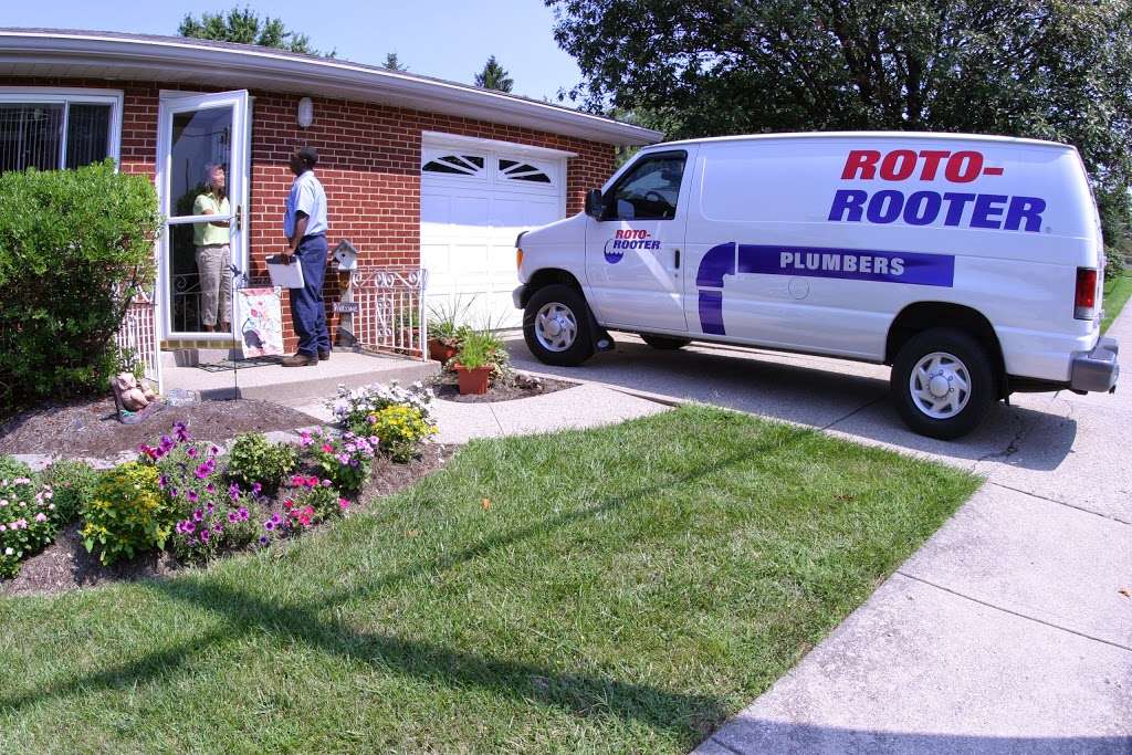 Roto-Rooter Plumbing & Water Cleanup | 2 Keystone Industrial Park, Scranton, PA 18512, USA | Phone: (570) 342-6342