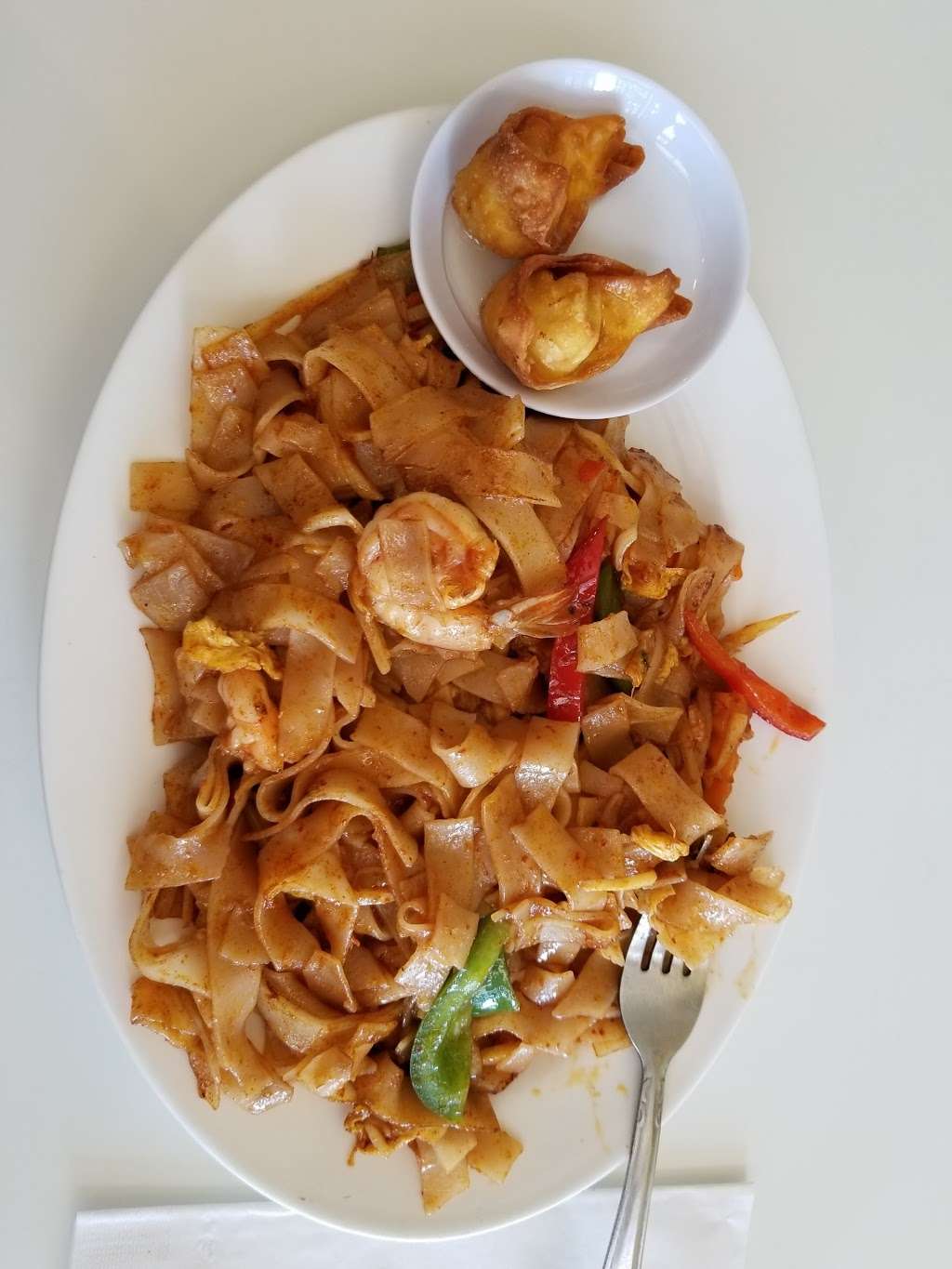 Bangkok Thai Cuisine | 266 S Dupont Hwy, Dover, DE 19901 | Phone: (302) 736-1606