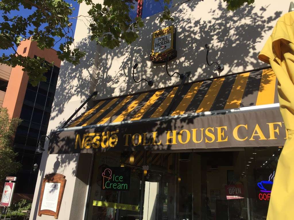 Nestle Toll House Cafe | 24305 Town Center Dr #100, Valencia, CA 91355, USA | Phone: (661) 253-9613