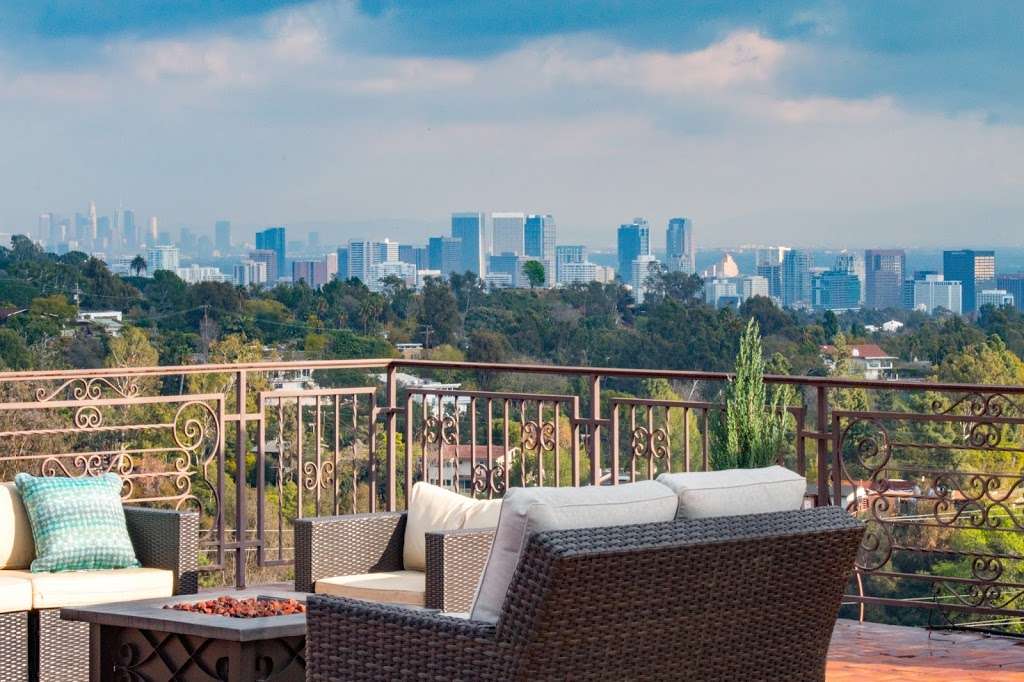 The View - LA Detox Center | 864 Teakwood Rd, Los Angeles, CA 90049, USA | Phone: (877) 310-4343