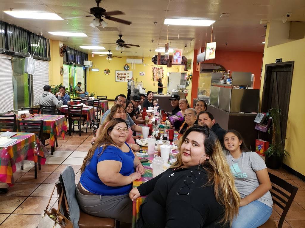 La Tapatia Tacos Y Tortas | 2100 N Rancho Ave, Colton, CA 92324, USA | Phone: (909) 332-7171