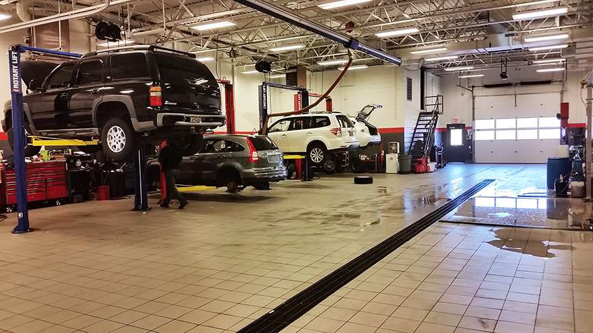 Newark ToyotaWorld | 230 E Cleveland Ave, Newark, DE 19711, USA | Phone: (302) 368-6262