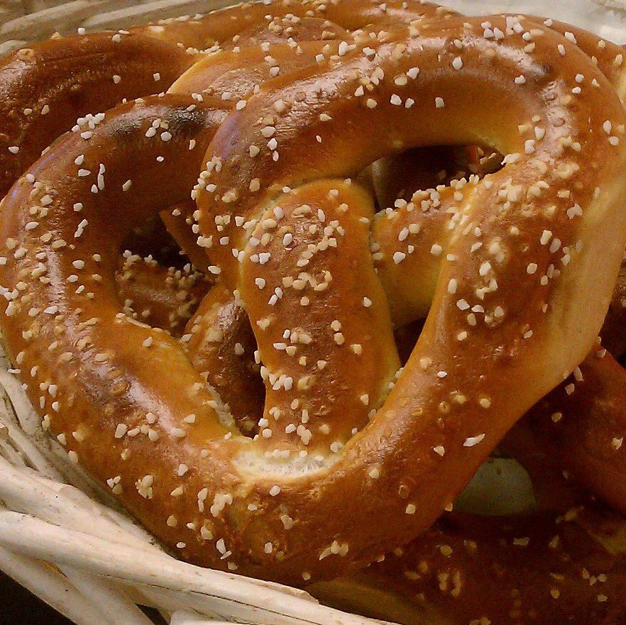 Village Pretzels | 36 S York Rd, Hatboro, PA 19040, USA | Phone: (215) 442-0713